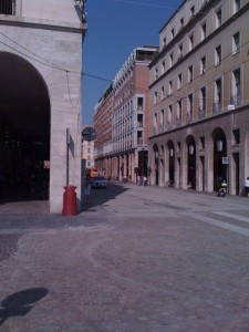 Parma, la centralissima Via Mazzini